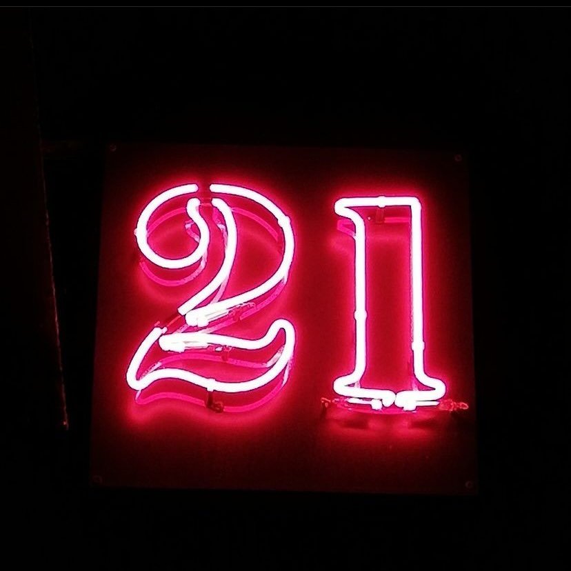 21 Pub